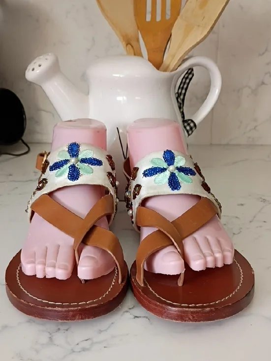 TORY BURCH Handcrafted Brown Leather Slide Sandals with Blue Embroidered Flower - Picture 2 of 12